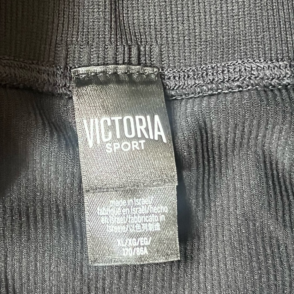 Victoria's Secret Sport Black Ribbed Athletic Leggings Size Large - Picture 3 of 5